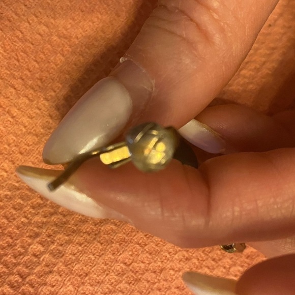 Palm tree with gold and black hues dangle earrings - Picture 6 of 8